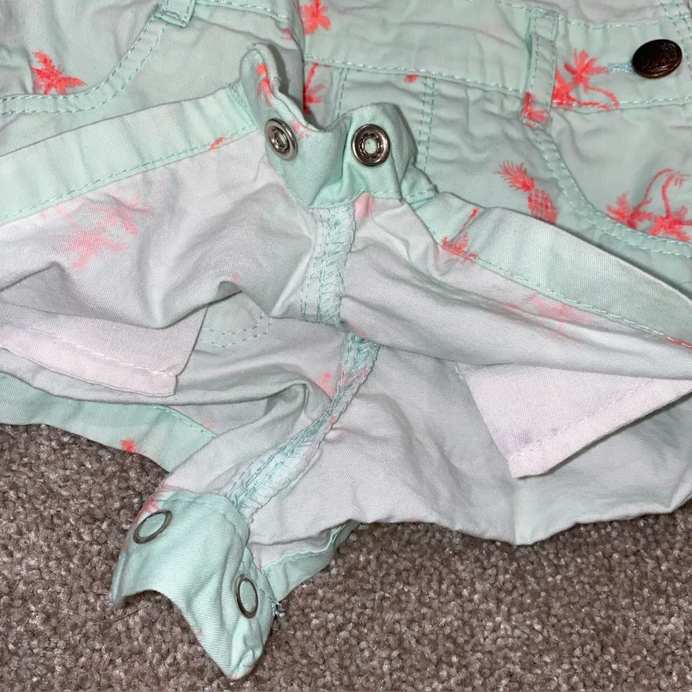 Oshkosh B’Gosh Shortalls Size 12 Months Pineapples Palm‎ Trees Cool Mint Summer